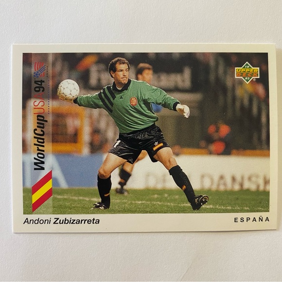RARE ANDONI ZUBIZARRETA ROOKIE WORLD CUP CARD. MINT!!! - Picture 2 of 2